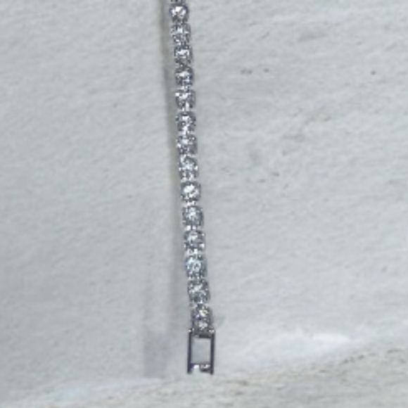 925 Sterling Silver CZ Diamond Tennis Bracelet - Picture 11 of 13